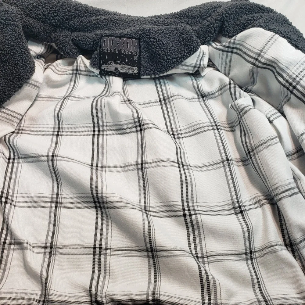 Dixxon Flannel Company Hyna Sherpa Jacket‎ Mens Size M Charcoal Grey Plaid Lined